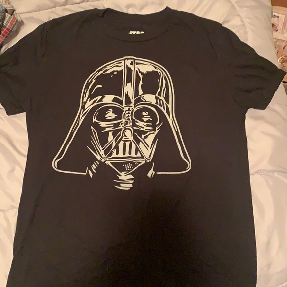 T-Shirts - Picture 1 of 2